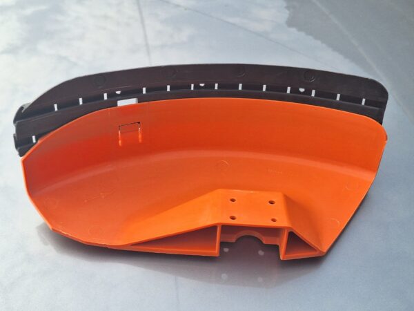 Stitnik glave trimera FS91, 91R, 111, 111R, 111RS, 120, 120R, 240C, 240, 240R